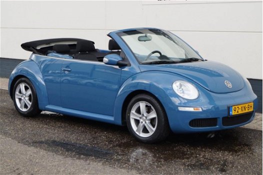 Volkswagen New Beetle Cabriolet - 1.6 Highline NAP APK - 1