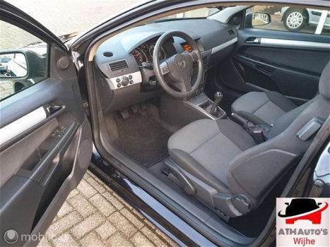 Opel Astra GTC - 1.4 Business APK 11-2020 Mooie auto - 1