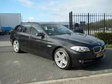 BMW 5-serie Touring - 523i Executive 6 cilinder F11 115000km Bovag garantie