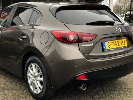 Mazda 3 - 3 2.0 TS+ | NL AUTO EX DIPLOMAAT | NAVI, CRUISE, STOELVERW., PDC | DEALERONDERHOUDEN | - 1