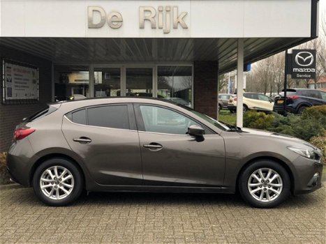 Mazda 3 - 3 2.0 TS+ | NL AUTO EX DIPLOMAAT | NAVI, CRUISE, STOELVERW., PDC | DEALERONDERHOUDEN | - 1