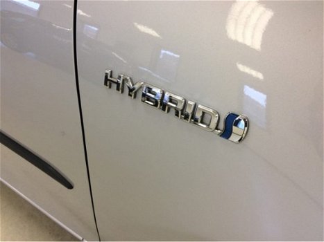 Toyota Yaris - 1.5 Full Hybrid Dynamic | Half leder | camera | NL auto - 1
