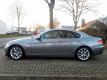 BMW 3-serie Coupé - 325i High Executive AIRCO LEDER INT 6-BAK 17 INCH BREEDSET DEALERAUTO IN TOPSTAA - 1 - Thumbnail