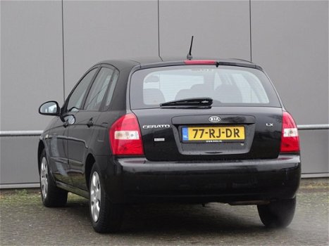 Kia Cerato - 1.6-16V LX AIRCO 4-DEURS (bj2005) - 1