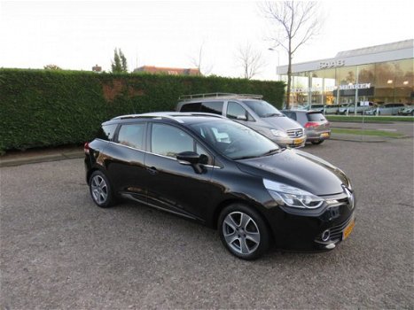 Renault Clio Estate - 1.5 dCi ECO Night&Day Navi, Airco, PDC, 1e eig Nieuwjaarssale - 1