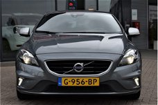 Volvo V40 - 2.0 D3 R-Design Xenon, Leder, Climate Control, Stoelverwarming, Navigatie