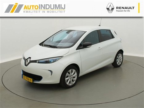 Renault Zoe - Q210 Zen Quickcharge 22 kWh (ex Accu) / Climate Control / Navigatie / Licht en Regense - 1