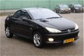 Peugeot 206 CC - 2.0-16V (136pk) Elek.Kap/ Elek.Ramen/ Vol-Leder/ C.V. Afstand/ 15''LMV/ Mistlamp./ - 1 - Thumbnail