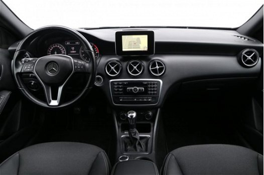 Mercedes-Benz A-klasse - 200 Ambition Navi LED 2013 - 1