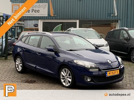 Renault Mégane Estate - 1.5 dCi Expression NAVI/BLUETOOTH/USB/PARKEERSENSOREN rijklaarprijs - 1