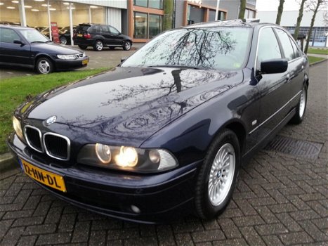 BMW 5-serie - 525i Executive leder, navi schuifdak. enz - 1