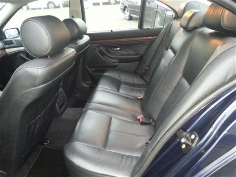 BMW 5-serie - 525i Executive leder, navi schuifdak. enz - 1