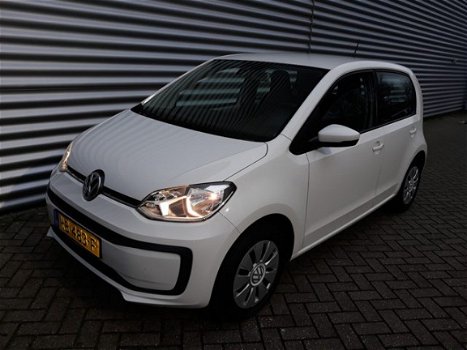 Volkswagen Up! - 1.0 BMT move up executive - 1