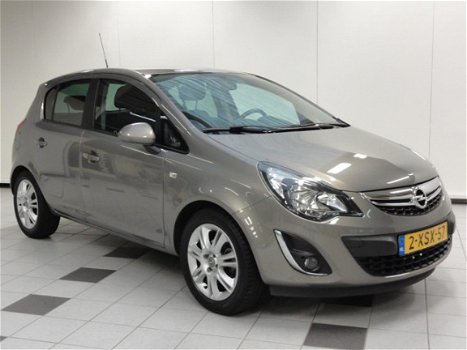 Opel Corsa - 1.4-16V BlitZ *1e Eigenaar*Nap*Navi*Pdc*Airco*Nieuwstaat - 1