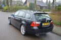 BMW 3-serie Touring - 325d High Executive navi/cruise/NAP/PDC/MFS - 1 - Thumbnail