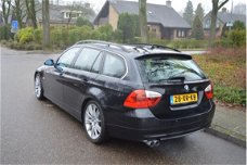 BMW 3-serie Touring - 325d High Executive navi/cruise/NAP/PDC/MFS