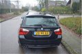 BMW 3-serie Touring - 325d High Executive navi/cruise/NAP/PDC/MFS - 1 - Thumbnail