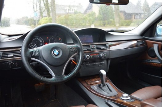 BMW 3-serie Touring - 325d High Executive navi/cruise/NAP/PDC/MFS - 1