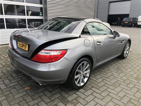 Mercedes-Benz SLK-klasse - Aut Nieuwstaat NL Auto 200 - 1