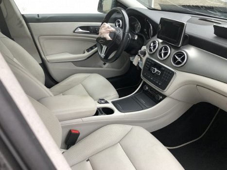 Mercedes-Benz CLA-Klasse - 180 CDI Edition Prestige Automaat Led - 1