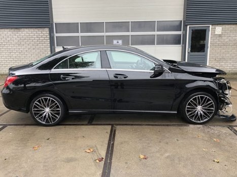 Mercedes-Benz CLA-Klasse - 180 CDI Edition Prestige Automaat Led - 1