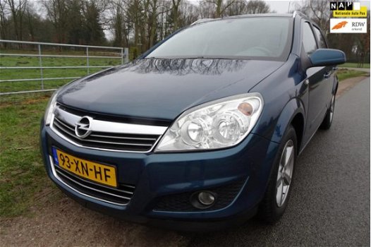 Opel Astra Wagon - 1.6 Temptation DEALER onderhouden Trekhaak Airco - 1