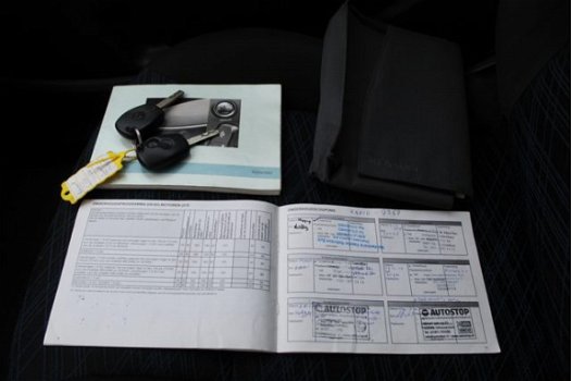 Renault Clio - 1.2-16V Business Line Airco/Elektr.pakket - 1