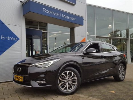 Infiniti Q30 - 1.5D 109PK AUTOMAAT BUSINESS | NAVI | CLIMA | CRUISE | PDC | LED VERLICHTING | STOELV - 1