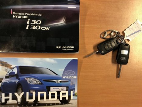 Hyundai i30 - 1.4i Dynamic - 1