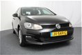 Volkswagen Golf - 1.2 TSI Aut. DSG-7 Comfortline 5-DRS Navigatie - 1 - Thumbnail