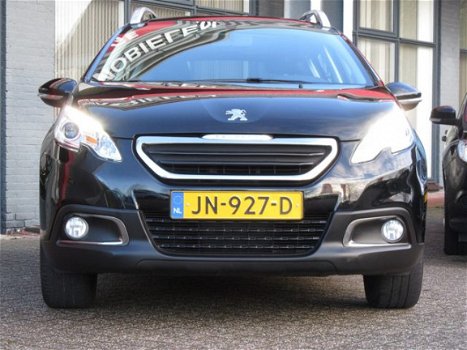 Peugeot 2008 - 1.2 PureTech Active Automaat | 1e EIGENAAR | CLIMA-AIRCO | HOGE INSTAP | INC. BOVAG G - 1