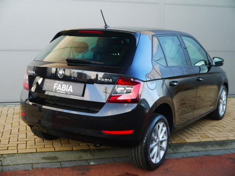 Skoda Fabia - 1.0 TSI BUSINESS EDITION 95 PK 16