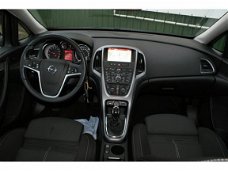 Opel Astra - 1.4 Turbo 120pk S/S Cosmo