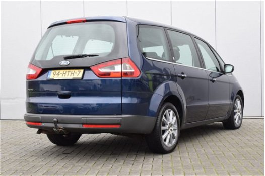 Ford Galaxy - 2.0-16V Ghia Navi Ecc Cruise Pdc Trekhaak Eerste eigenaar - 1