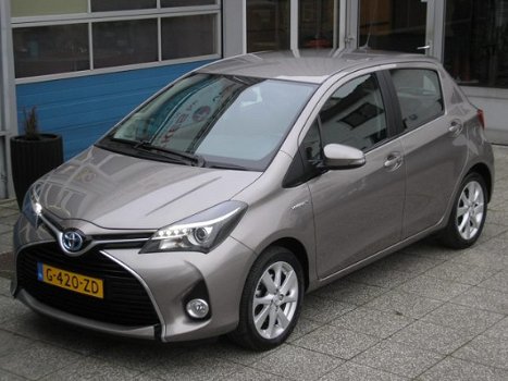 Toyota Yaris - 1.5 Hybride Dynamic 41.000 km Camera Airco - 1