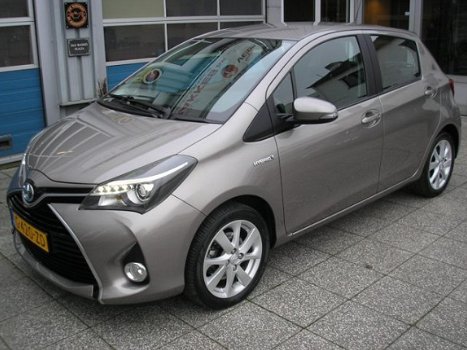 Toyota Yaris - 1.5 Hybride Dynamic 41.000 km Camera Airco - 1
