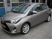 Toyota Yaris - 1.5 Hybride Dynamic 41.000 km Camera Airco - 1 - Thumbnail