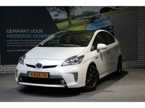 Toyota Prius - 1.8 Plug-in Hybrid Aspiration Automaat - 1