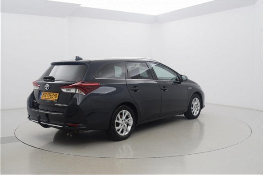 Toyota Auris - TS 1.8 Hybrid Executive Navi Trekhaak Automaat - 1