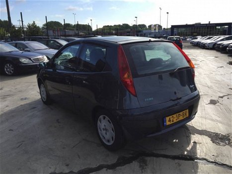 Fiat Punto - 1.2-16V ELX Speedgear - 1