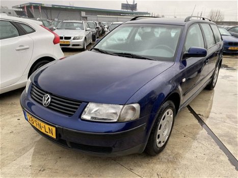 Volkswagen Passat - 1.9 TDI - 1