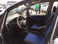 Opel Zafira - 1.8 16V