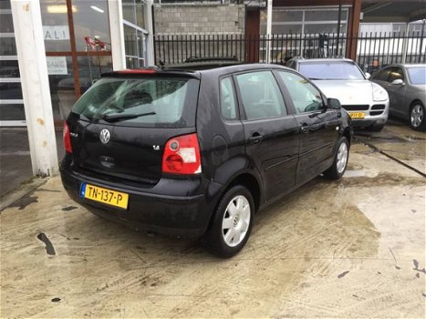 Volkswagen Polo - 1.4 Comfortline - 1