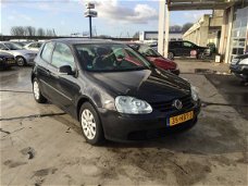 Volkswagen Golf - 1.6 16V FSI Comfortline