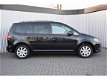 Volkswagen Touran - 1.6TDI Cup Edition 7 Pers/Navi/Clima/PDC - 1 - Thumbnail