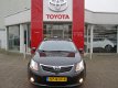 Toyota Avensis Wagon - 1.8 Dynamic, Navi, Parkeersensoren - 1 - Thumbnail