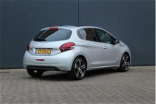 Peugeot 208 - 1.2 PureTech GT-line Aut. | 17" Lm-wielen | Sportstoelen | Parkeersensoren |