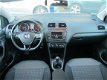 Volkswagen Polo - 1.2 TSI Comfortline 5 deurs Cruise/Airco/Parkpilot/MTF-stuur Dealer OH/Nieuwstaat - 1 - Thumbnail