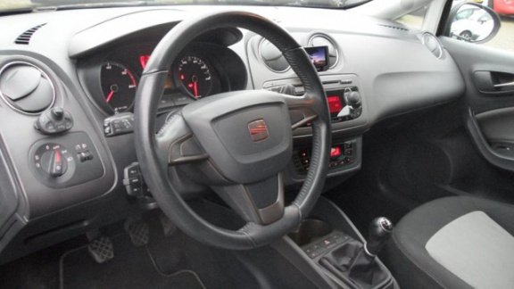 Seat Ibiza ST - 1.2 TDI Style Ecomotive Airco Cruise PDC NAP - 1