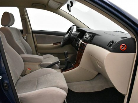 Toyota Corolla - 5-drs 1.6 Linea Sol | Climate Control | Elektrische spiegels | Centrale deurvergren - 1